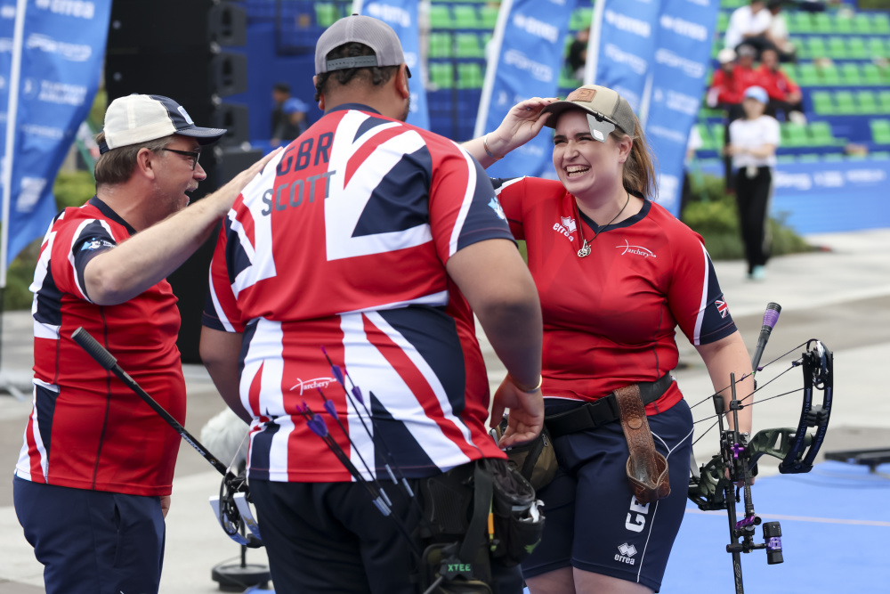 雷火电竞app-美国射箭选手获得冠军，技压群雄的简单介绍