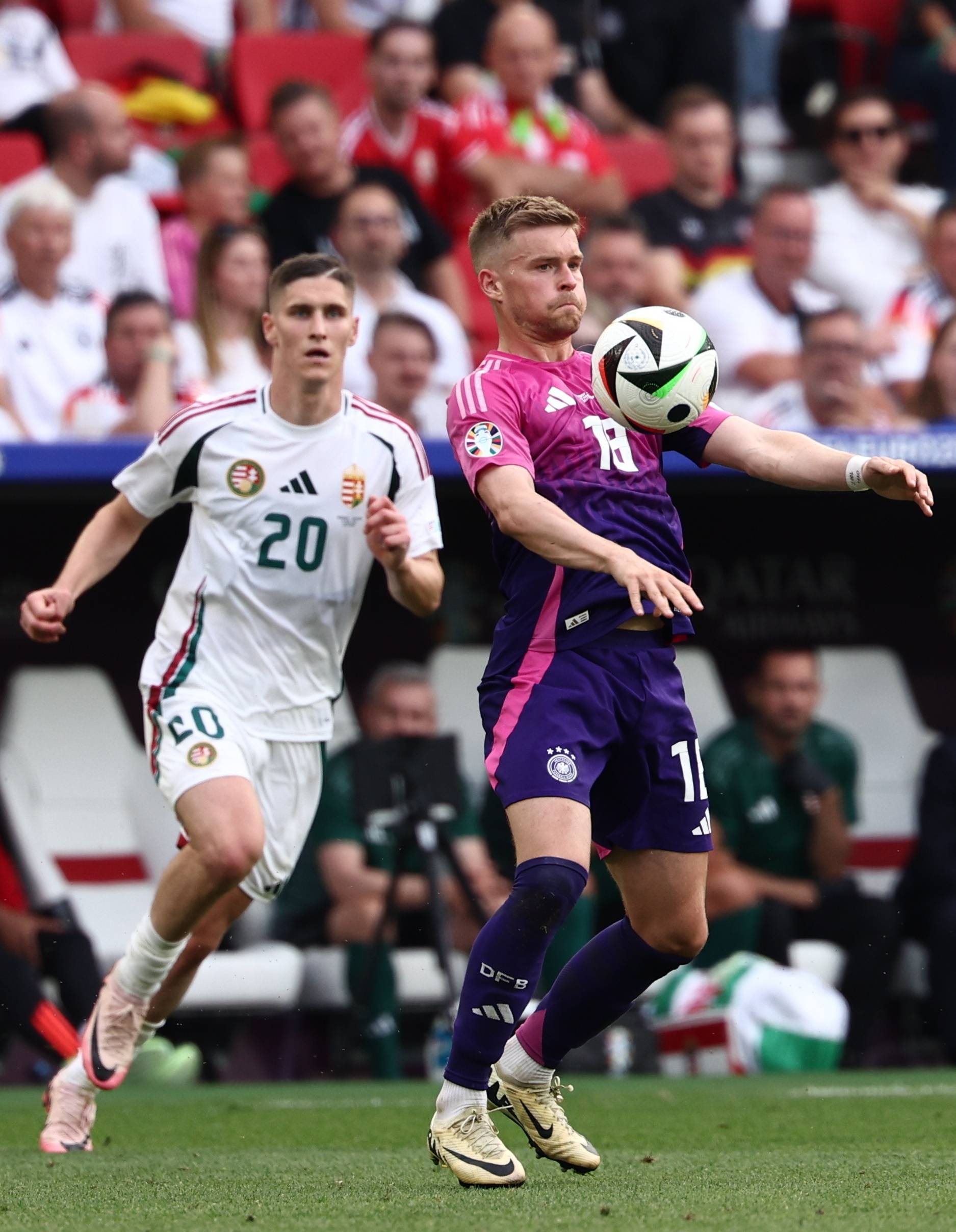 匈牙利队大胜波兰,晋级国际盃半决赛 匈牙利队大胜波兰,晋级国际盃半决赛