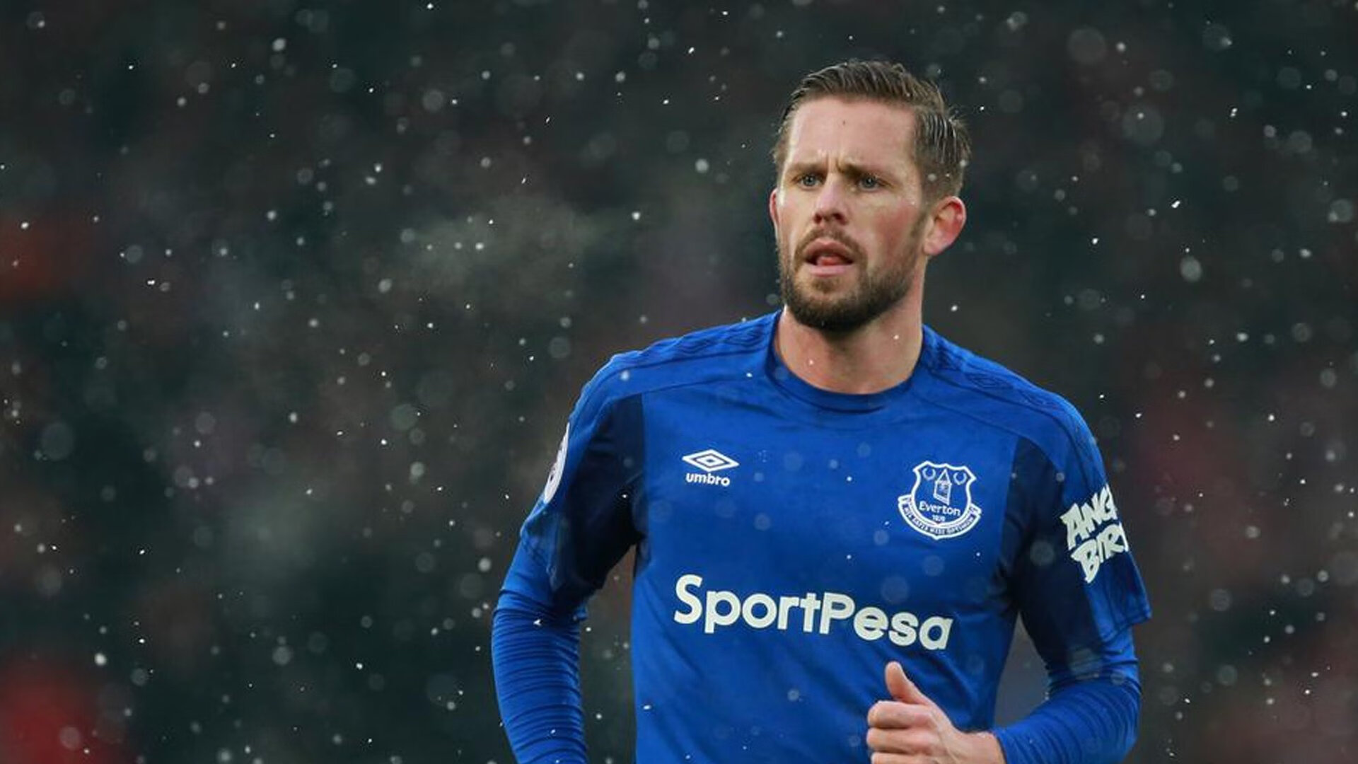 雷火电竞入驻-谁是谁的掘金？一场篮球文化碰撞中的单点爆破