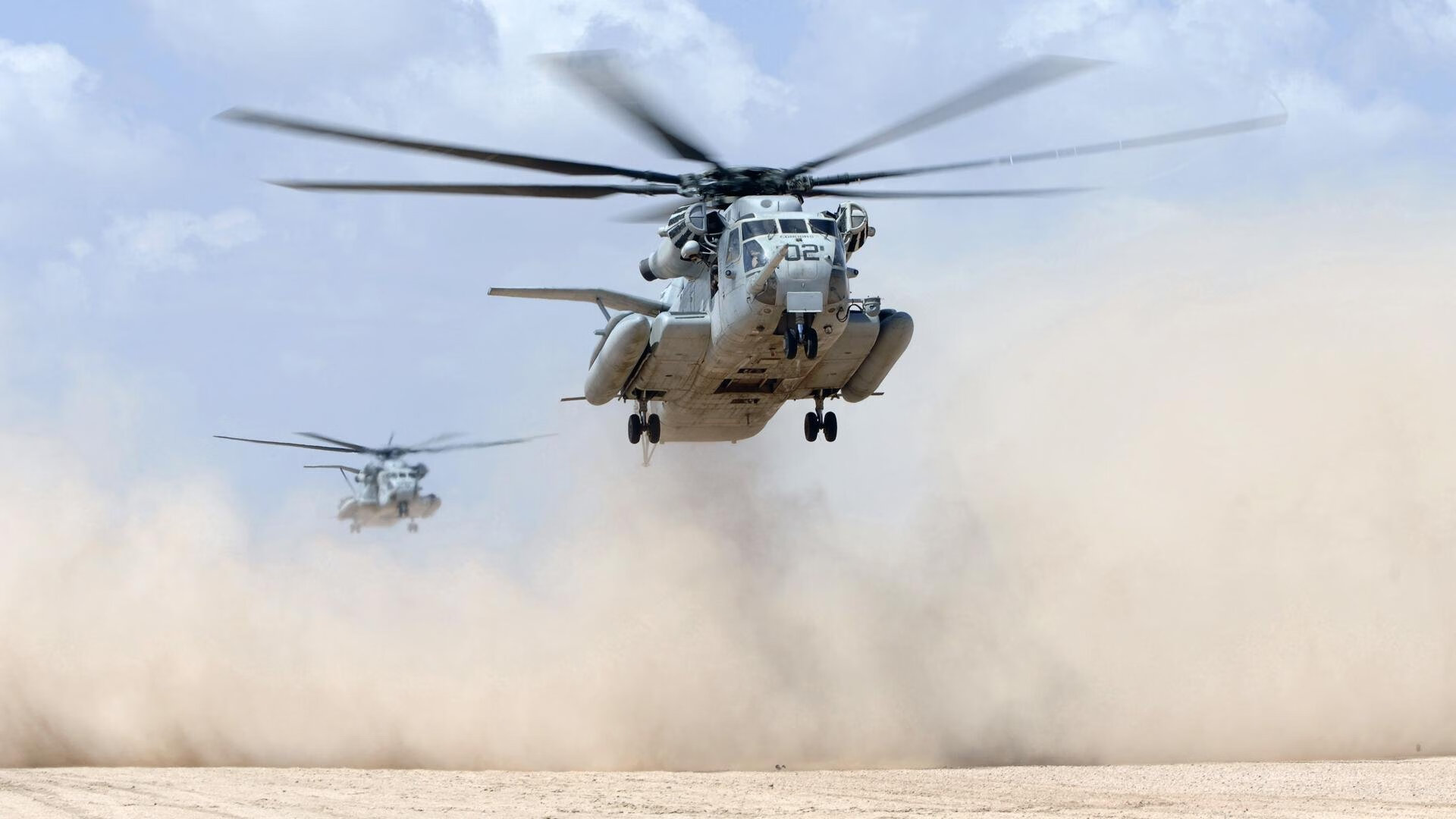 雷火电竞网站-双线奇迹，足球绝杀与赛道接管背后的唯一性魔力