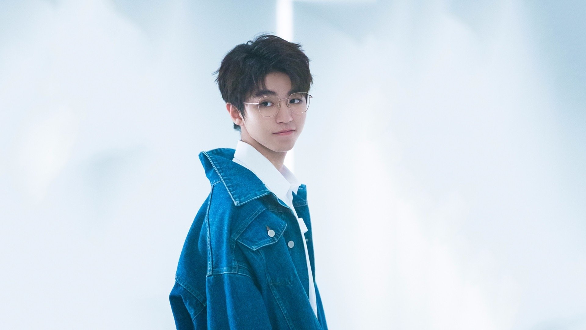 厄德高优雅奏响终章，阿森纳以智慧降服智利风暴